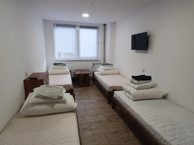 Kwatery, Hotel Pracownicy Warszawa
