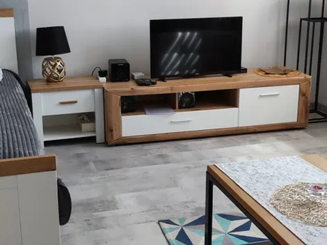 Apartament 27