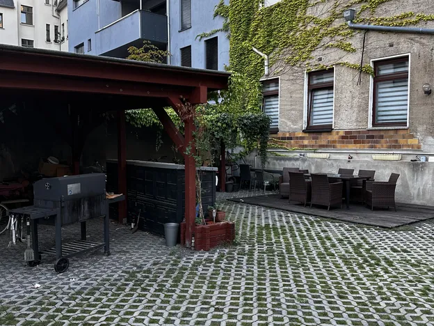 Schöne Wohnung mit Parkplatz