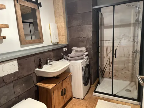 4 Häuser für Monteure