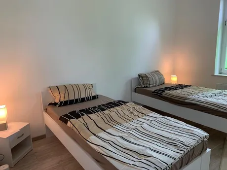 06749 Bitterfeld - Monteurwohnungen bis 6 Personen in Bitterfeld