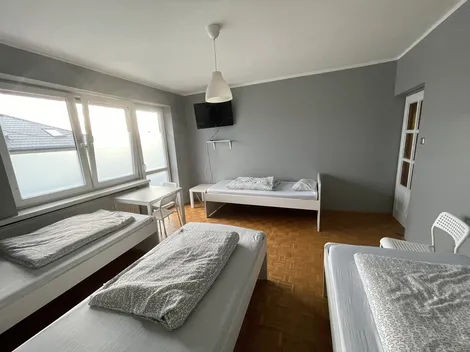 Tanie Nocowanie Warszawa | pokoje dla pracowników Warszawa | Noclegi pod Warszawą - 5