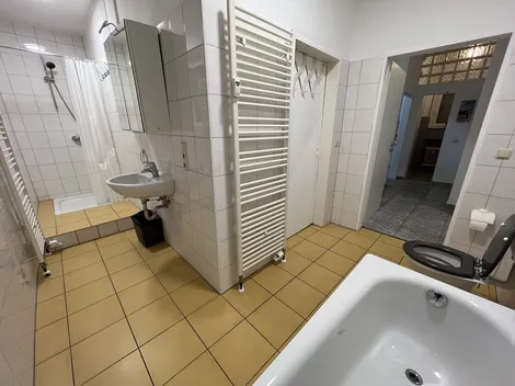 11 Monteur-Wohnungen, TV, Waschmaschine, Internet, Einbauküchen, Einzelbetten - 19