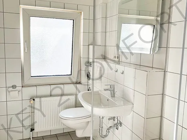 WOHNUNG FREI für 6 Personen 47051 DUISBURG-MITTE VOLL AUSGESTATTETE MONTEURWOHNUNGEN