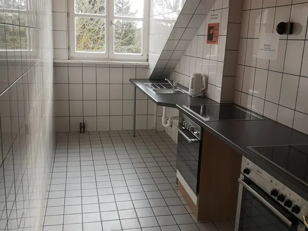 A&M GmbH Kwatery Robotnicze