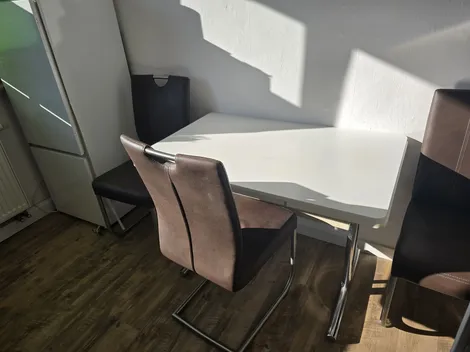 Große Wohnung mit Terrasse - 3