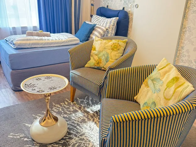 Monteurzimmer und Ferienwohnungen nahe Bonn – Ferienwohnungskomplex „Monteurglück" in Remagen