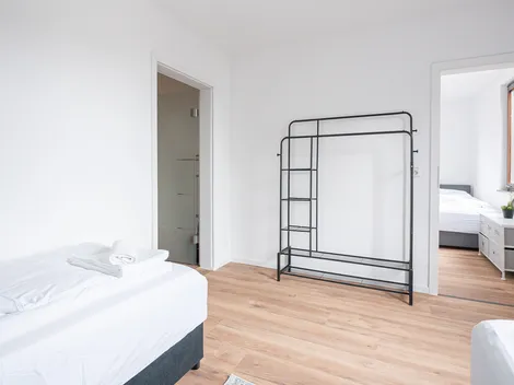 Kernsaniertes MFH (7 Wohnungen) - 13