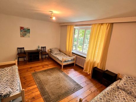 04-992 Warszawa - Kwatery pracownicze KolCel