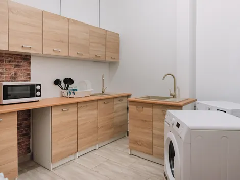 Pokoje dla pracowników - Świetna lokalizacja - 8