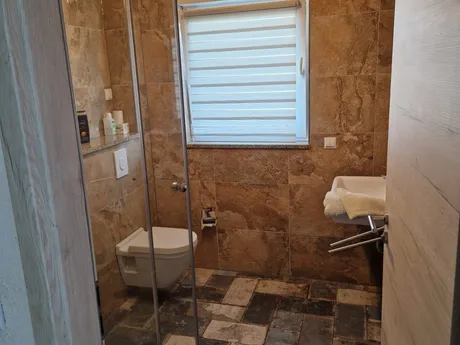 81673 München - Monteurzimmer Appartment Schlaf-Platz e.G.