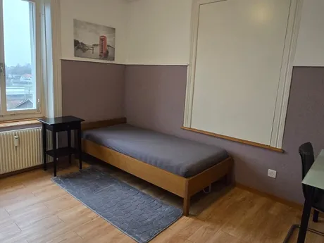 Möblierte Zimmer in St. Gallen City Center // günstige Monatszimmer - sauber, hell und freundlich