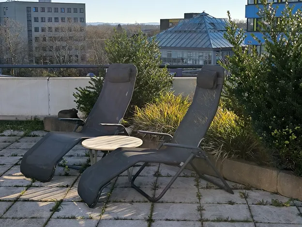 Monteur- & Business-Appartement mit 2 Schlafzimmern & 3 Betten- für 4 Personen am BAYER-KREUZ -Sauna & Dachterrasse - 4tes OG - kein Lift -