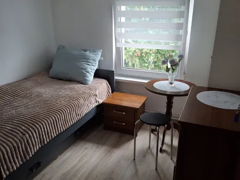 Hotel pracowniczy, Borowiacka 8, Toruń