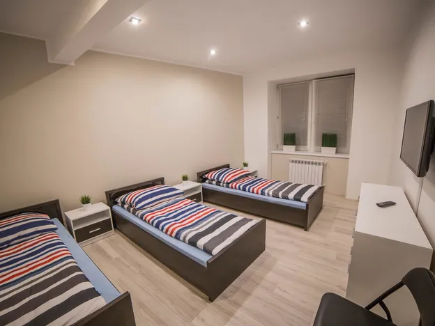 NOCLEGI PRACOWNICZE- HOSTEL54
