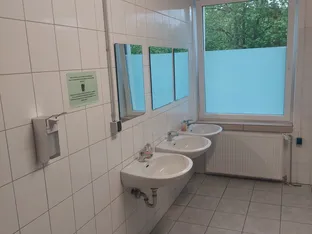 A&M GmbH Kwatery Robotnicze