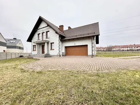 28 łóżek - wszystkie opłaty w cenie !!!