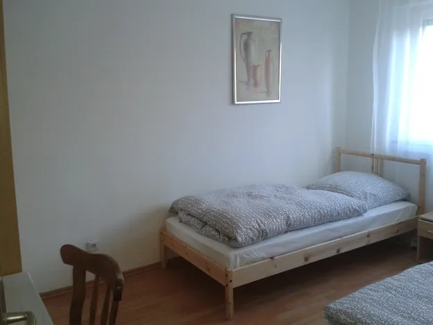 Wohnung auf Zeit, Monteur Wohnung, Wohnung Nr.2 für 5 Personen