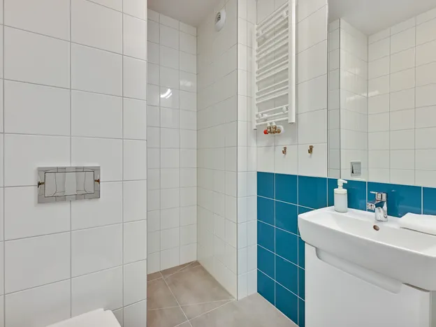 Apartgdynia - Kawalerki pracownicze Gdynia — Hutnicza 1A, blisko stoczni i portu