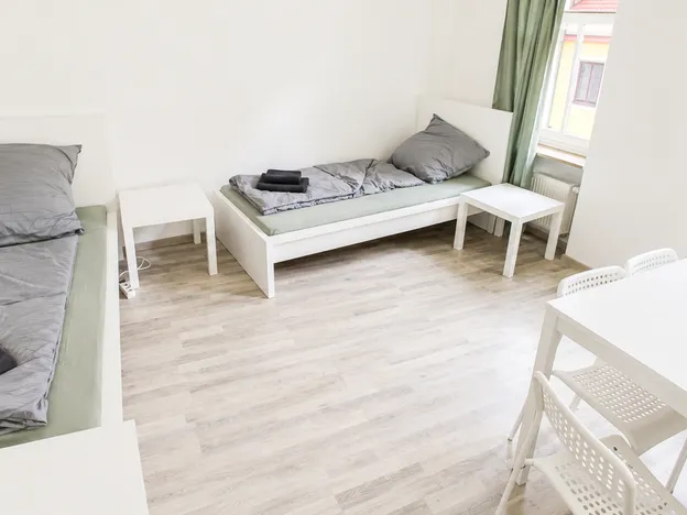 Lumini Apartments | Delitzsch Flughafen BMW Rackwitz Krostitz