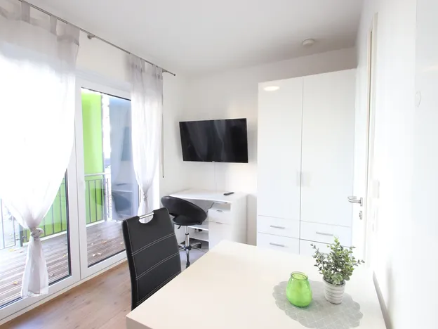 APPARTEMENTS FÜR GESCHÄFTSREISENDE, STUDENTEN, MONTEURE, SINGLES