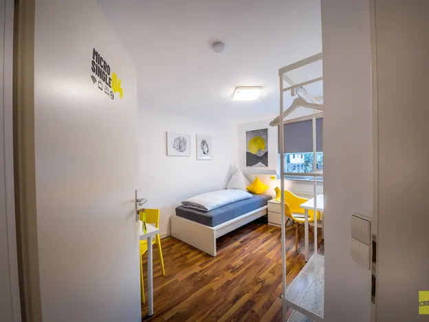 Micro Motel A-25