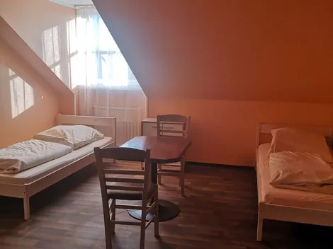 A&M GmbH Kwatery Robotnicze - 2