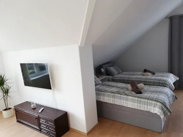 An Südhang Die Ferienwohnung, appartement bei Augsburg