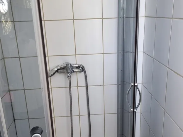 Hostel Pracowniczy w Poznaniu tanie pokoje i miejsca noclegowe