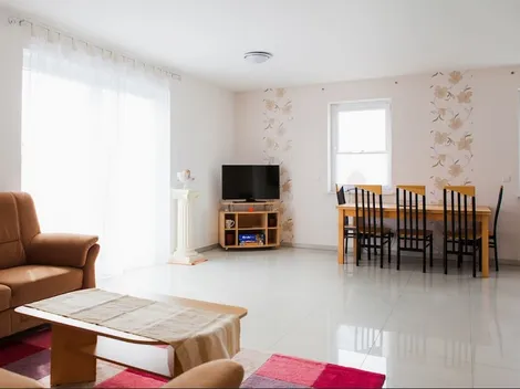 Zimmervermietung ARAS - 11