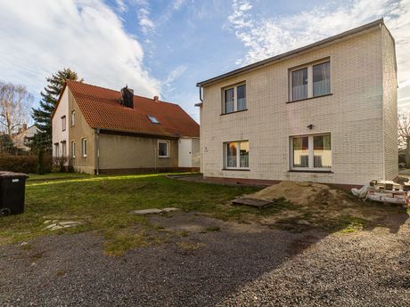 GRUPPENUNTERKÜNFTE IN WOLFEN - PRIVAT - Ganzes Haus