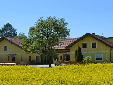 Privatzimmer & Ferienwohnungen Leeb