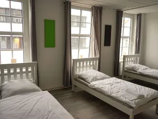 Unterkünfte Zentral in Neumünster, ab 5 Personen gibt es Rabatte%%%