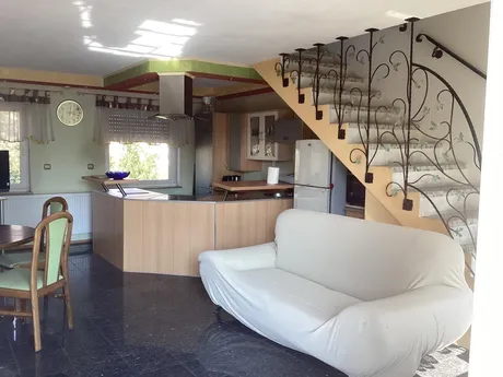 34314 Espenau - Kwatery Prywatne -Ferienwohnung Kassel/Espenau - Niemcy  +49 159 06303092