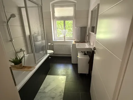 39112 Magdeburg - 1.OG, WLAN, Parkplatz, Balkon , Saniert
