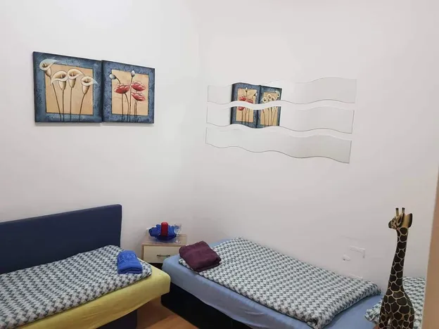 Raisa Apartments 1100