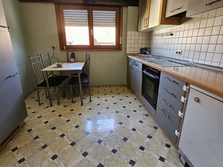 Schöne Unterkunft mit 6 x 2 (Wohnung) Betten in Waldenbuch (Stuttgart / Sindelfingen / Böblingen / Tübingen / Reutlingen)