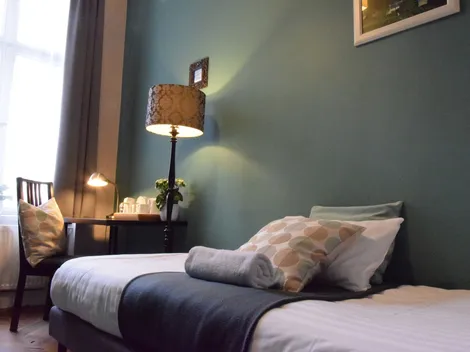 Blooms Boutique Hostel Inn & Apartments