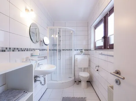 Monteurzimmer und Ferienwohnungen nahe Bonn – Ferienwohnungskomplex „Monteurglück" in Remagen - 12