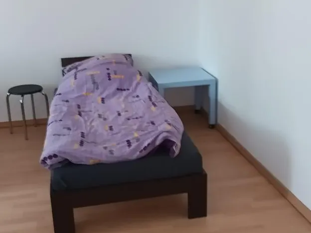Ab 30 € Wohnung Zadekstrasse