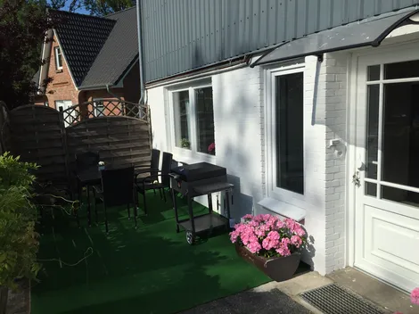 Monteurwohnung 130 qm Tönning an der B5 25870 Oldenswort Sauber,Free WiFi, Küche , Herd, Geschirr, Besteck und Kochutensilien, Waschmaschine, TV