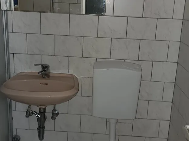Ab 30 € Wohnung Zadekstrasse