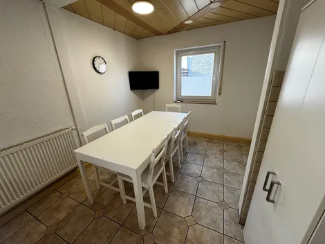 Wohnhaus mit 2 separaten Wohneinheiten - 16