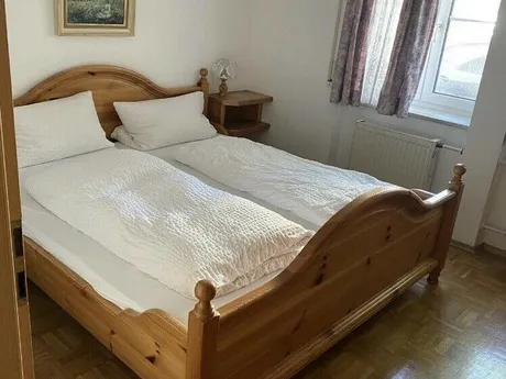 RR-Rooms