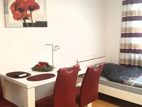 Szafran-Zimmervermietung