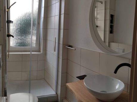 24/7 moderne Monteurzimmer/Ferienwohnung