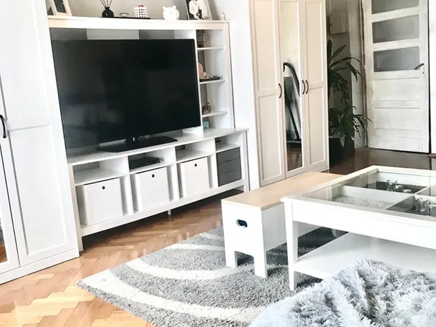 MANAGEMENT/EMPLOYEE-HOTEL„Jak u Pana Boga za Piecem” Kraków Stare Miasto Tanie noclegi pracownicze różne standardy