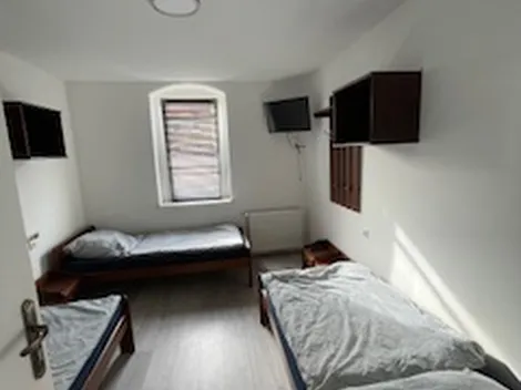 Monteurzimmer PaulPension +4915171266107 - 15