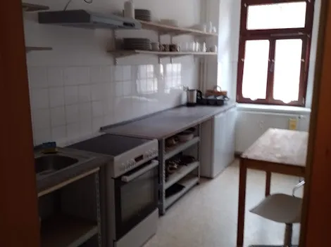 70 möblierte Zimmer / App. und Wohnungen - 3