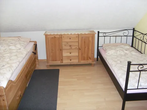 Große helle Wohnung mit Balkon, schöne und ruhige Lage